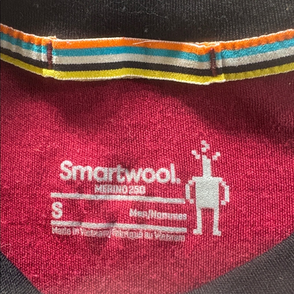 Smartwool Burgundy and Black Long Sleeve Athletic Crew shirt merino wool - Picture 3 of 5